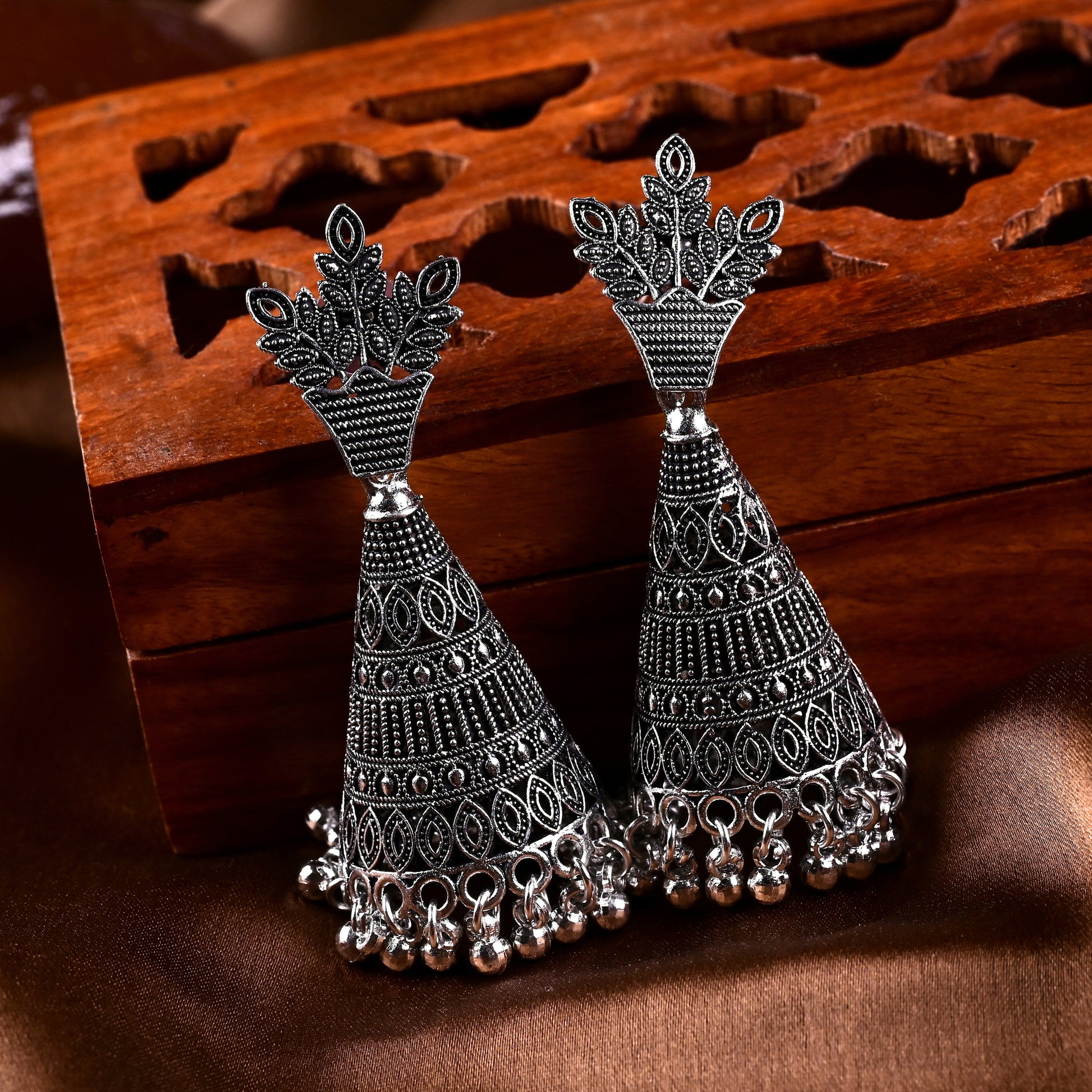 Oxidise Silver Contemporary Jhumka Earrings