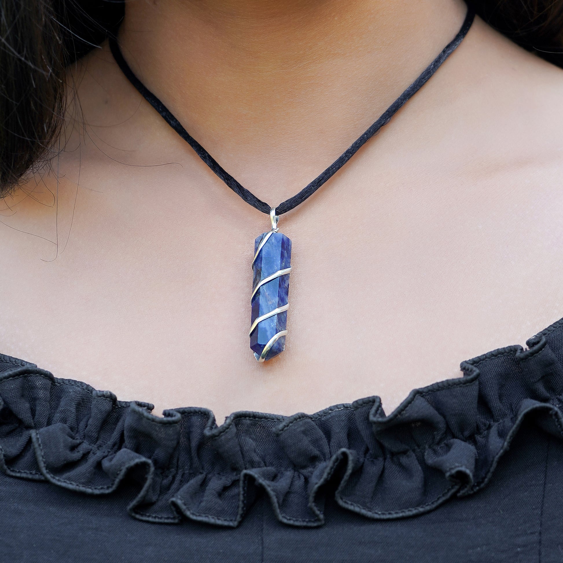 Sodalite Healing Crystal Necklace